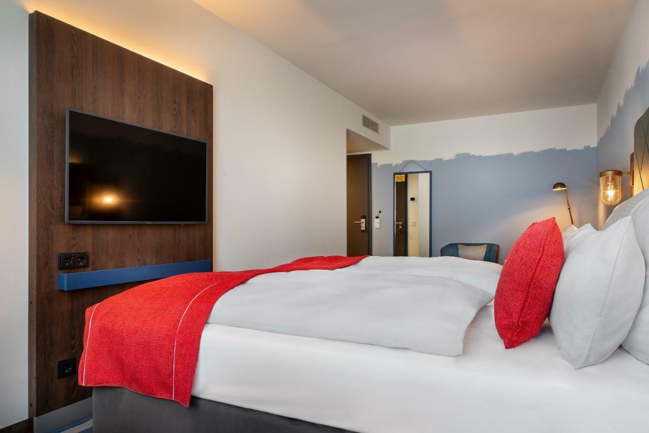 Holiday Inn - The Niu, Keg Hamburg Ost By Ihg Exteriör bild